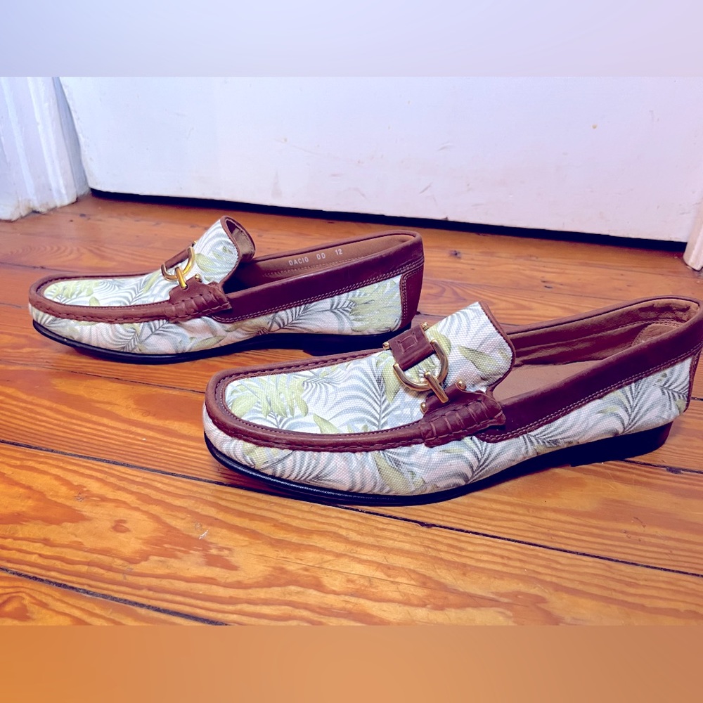 DONALD PLINER PRINTED LOAFER Daccio size 12